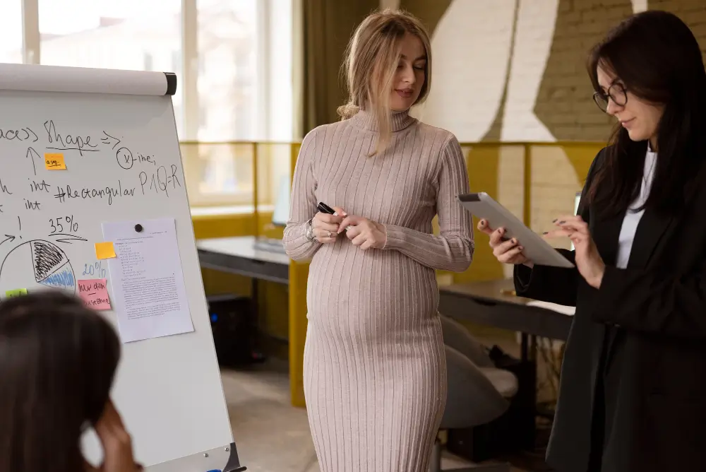 What Does a Surrogacy Agency Do