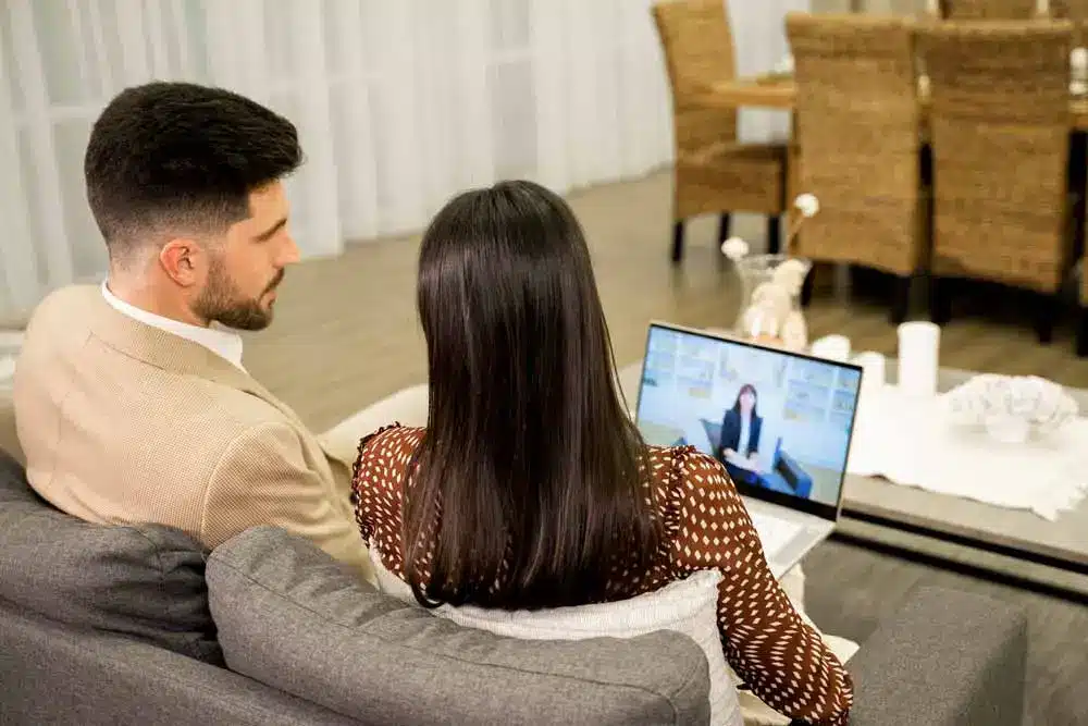 Agency-hosted video meeting between an egg donor and intended parents